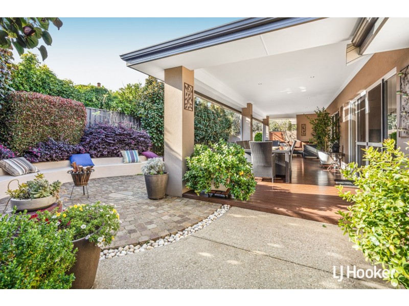 36 Jacqueline Drive, Thornlie WA 6108