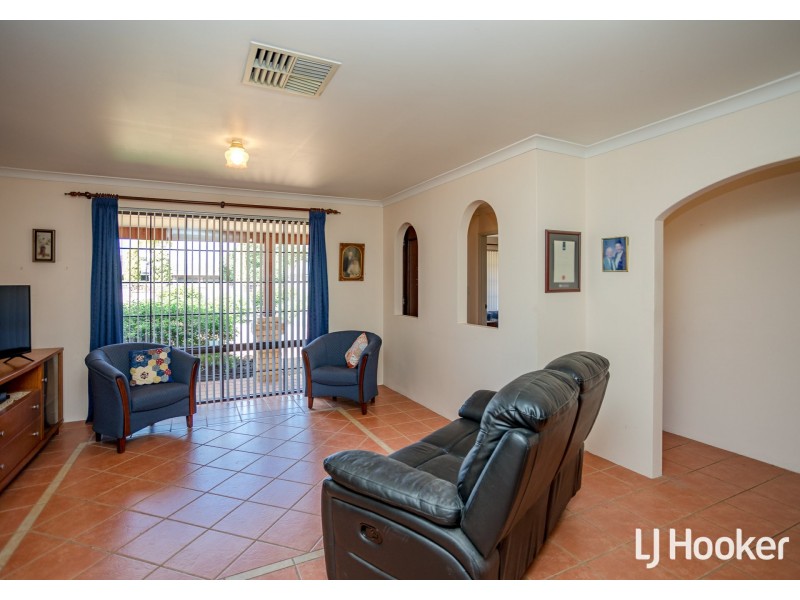 81 Verna Street, Gosnells WA 6110
