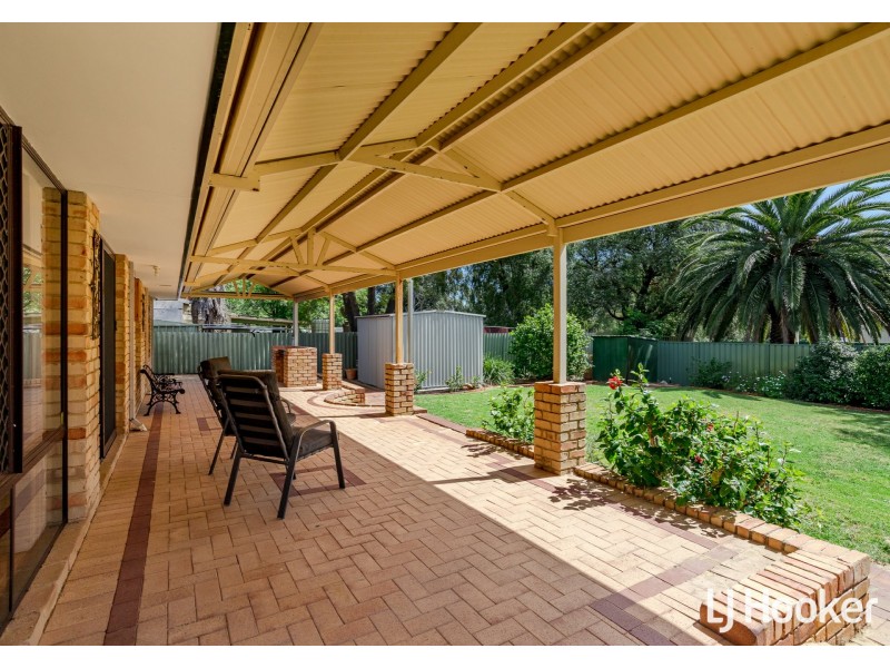 81 Verna Street, Gosnells WA 6110