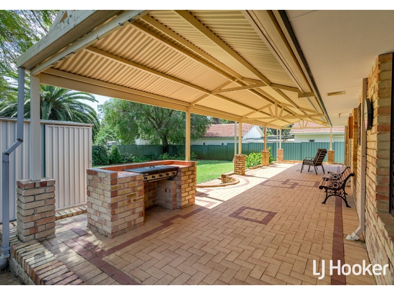 81 Verna Street, Gosnells WA 6110