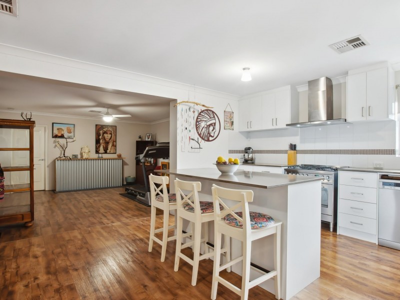 66 Nettleton Road, Byford WA 6122