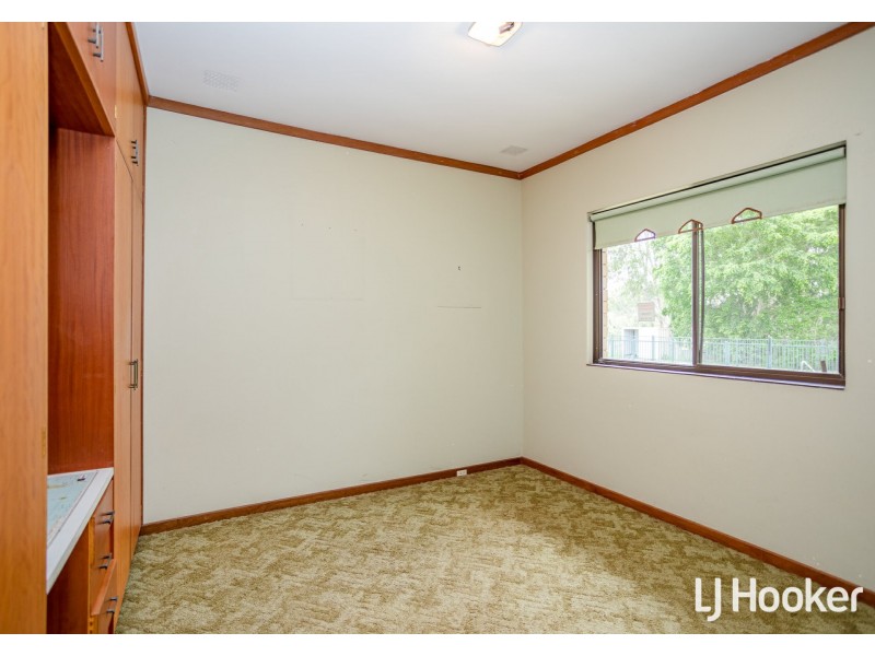 16 Ladywell Street, Beckenham WA 6107