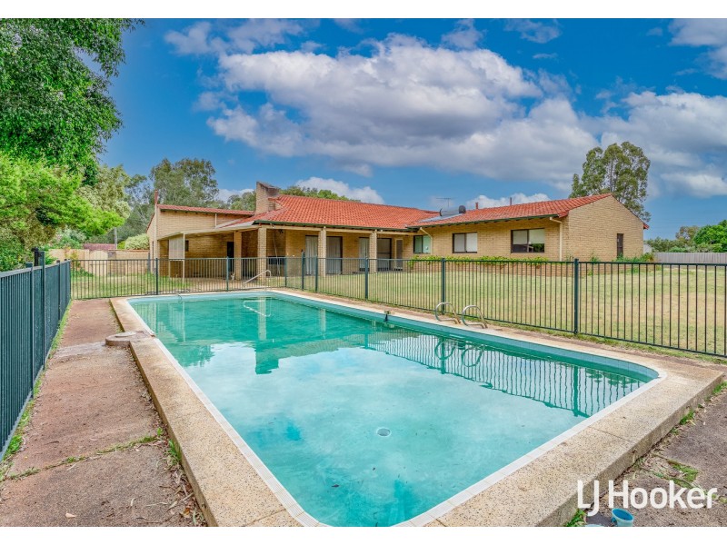 16 Ladywell Street, Beckenham WA 6107