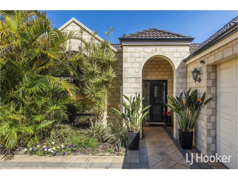 3 Luton Court, Canning Vale WA 6155