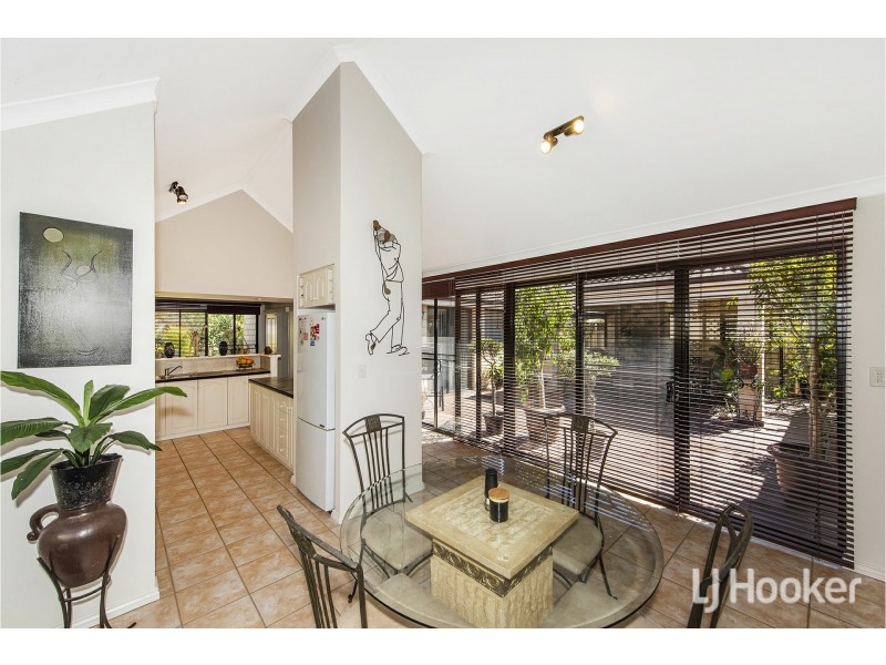 3 Luton Court, Canning Vale WA 6155