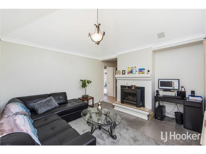 3 Luton Court, Canning Vale WA 6155