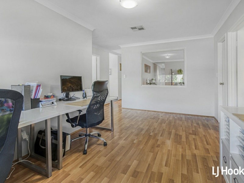 31 Bletchley Parkway, Southern River WA 6110