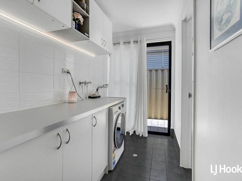 31 Bletchley Parkway, Southern River WA 6110