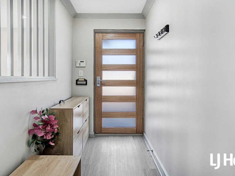 35 Chevalier Way, Thornlie WA 6108