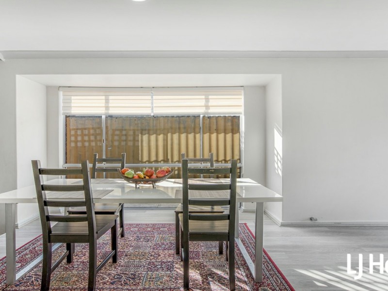 35 Chevalier Way, Thornlie WA 6108