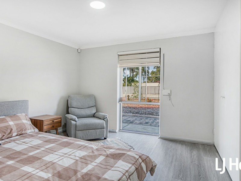 35 Chevalier Way, Thornlie WA 6108