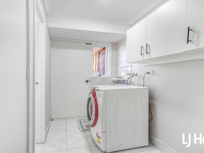 35 Chevalier Way, Thornlie WA 6108