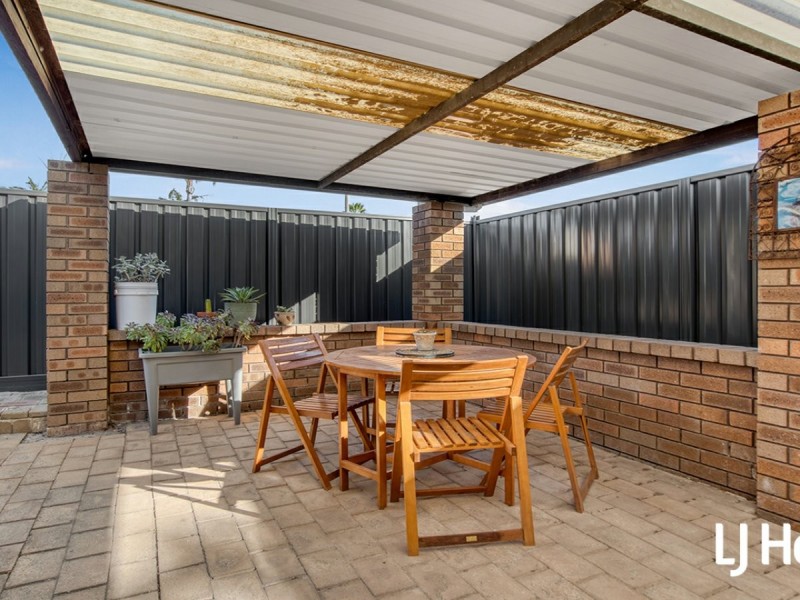 35 Chevalier Way, Thornlie WA 6108