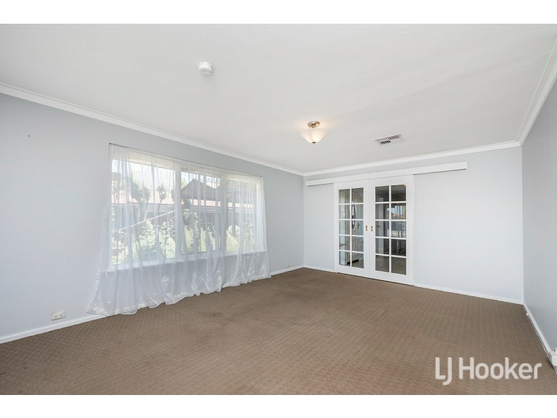 17 Ailsworth Court, Thornlie WA 6108