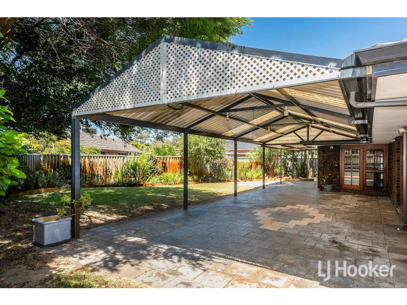 17 Ailsworth Court, Thornlie WA 6108