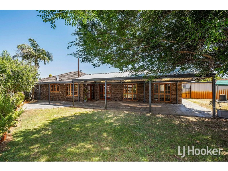 17 Ailsworth Court, Thornlie WA 6108