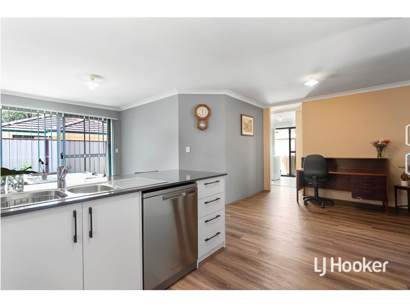 10/1 Walter Street, Gosnells WA 6110