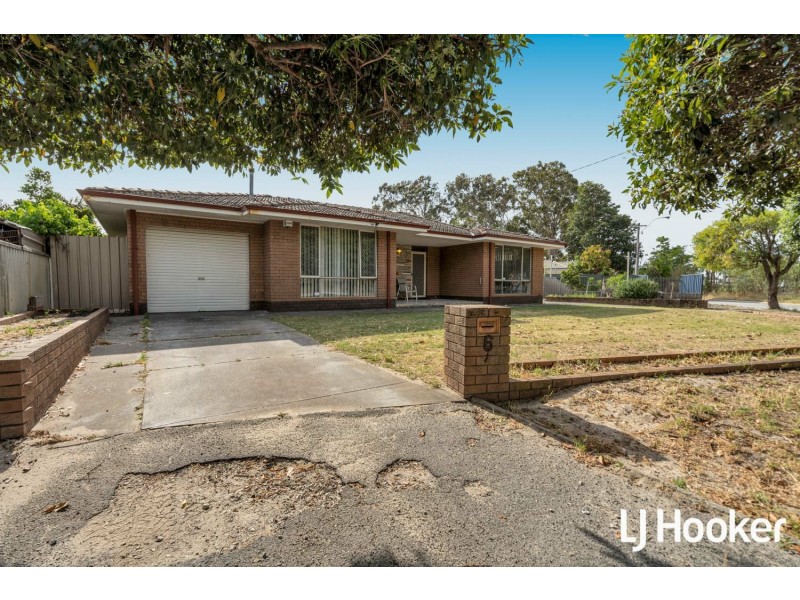 6 Thursley Way, Gosnells WA 6110