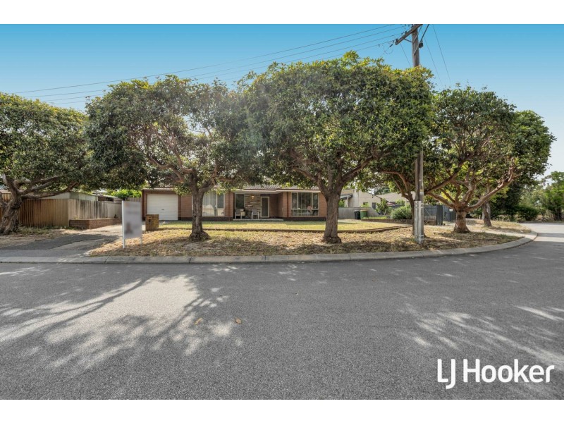 6 Thursley Way, Gosnells WA 6110