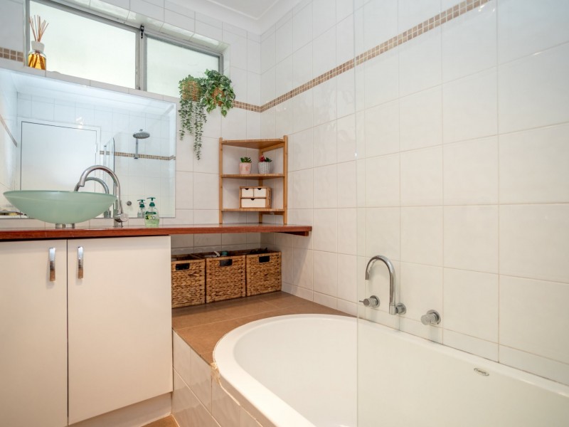 12 Millen Street, Mount Nasura WA 6112