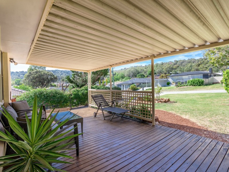 12 Millen Street, Mount Nasura WA 6112