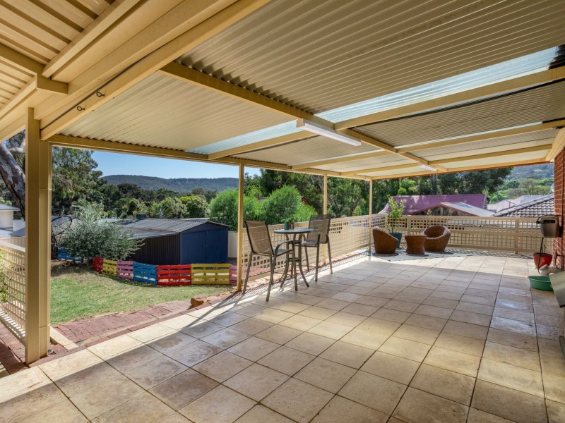 12 Millen Street, Mount Nasura WA 6112