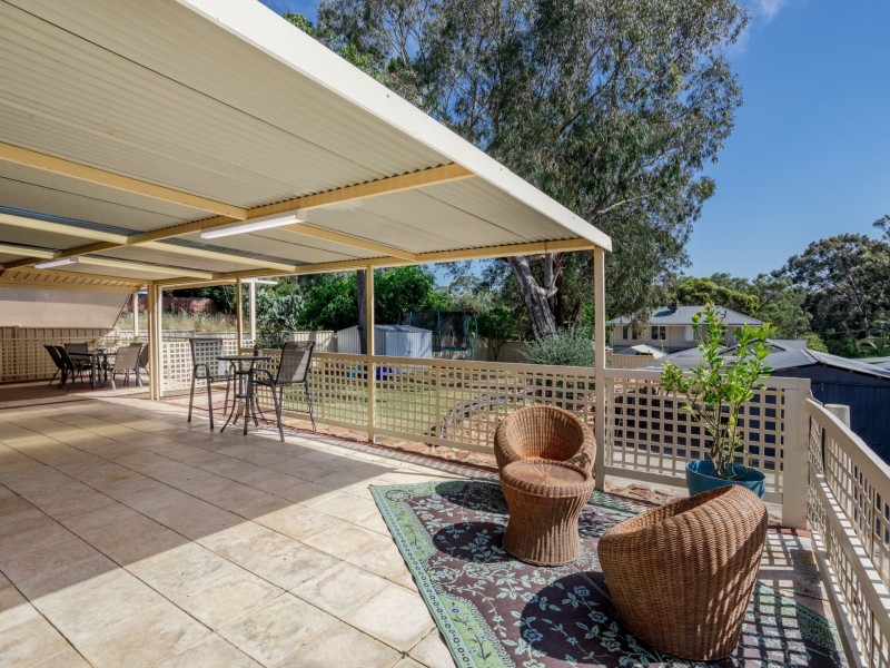 12 Millen Street, Mount Nasura WA 6112