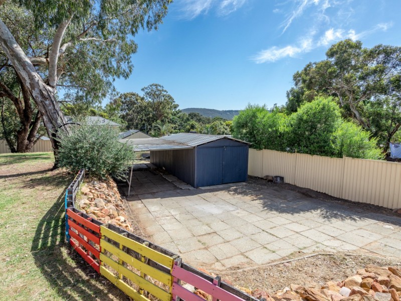 12 Millen Street, Mount Nasura WA 6112