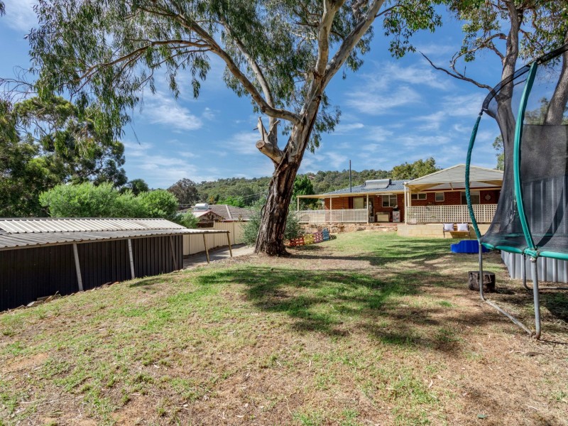 12 Millen Street, Mount Nasura WA 6112