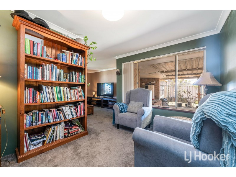 5 Tana Court, Waikiki WA 6169