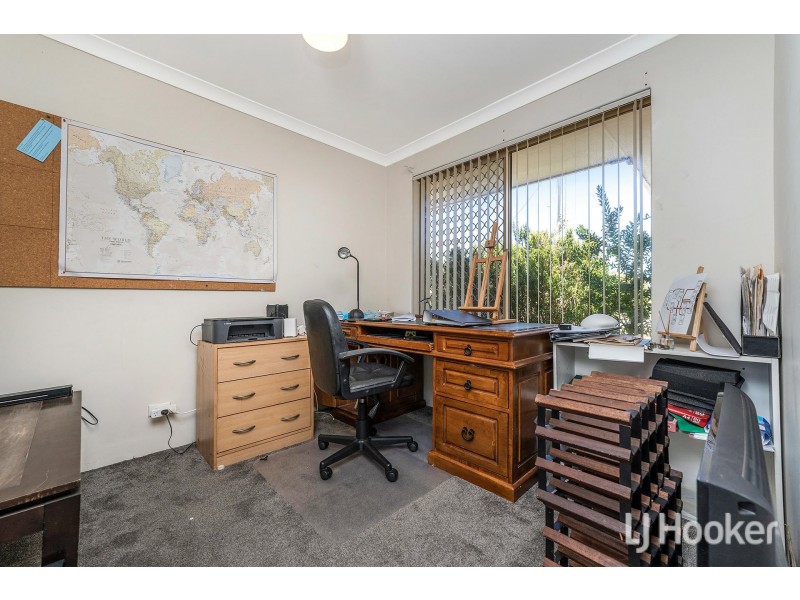 5 Tana Court, Waikiki WA 6169