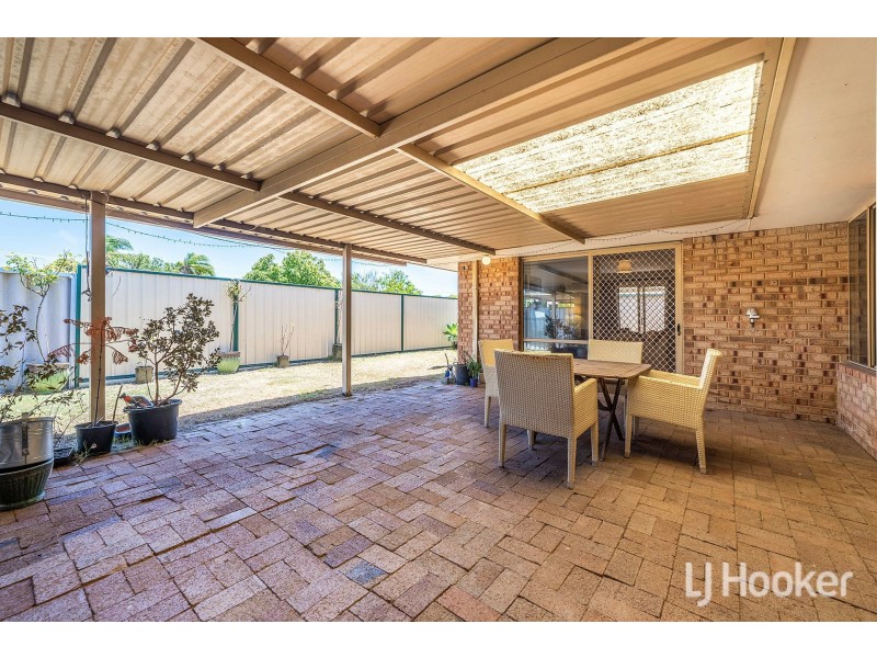5 Tana Court, Waikiki WA 6169