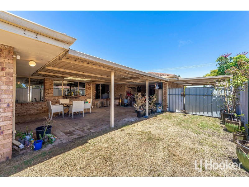 5 Tana Court, Waikiki WA 6169