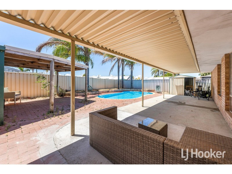 5 Tana Court, Waikiki WA 6169
