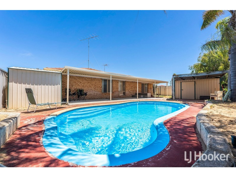 5 Tana Court, Waikiki WA 6169
