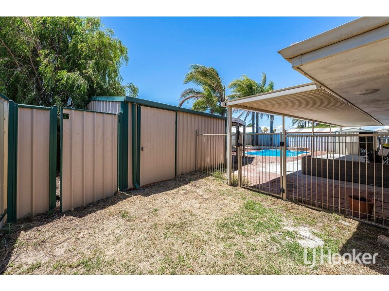 5 Tana Court, Waikiki WA 6169