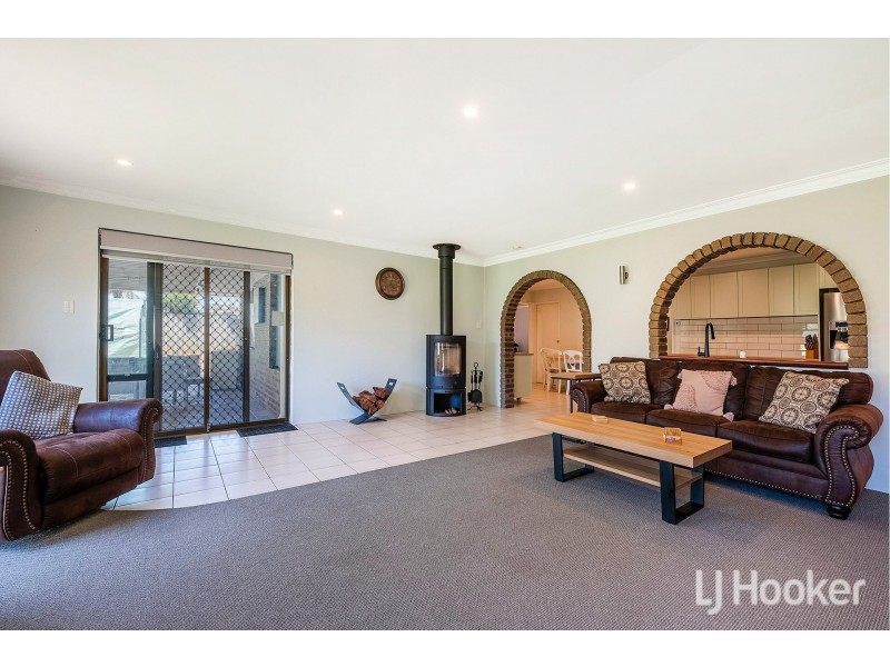 29 Durack Crescent, Gosnells WA 6110
