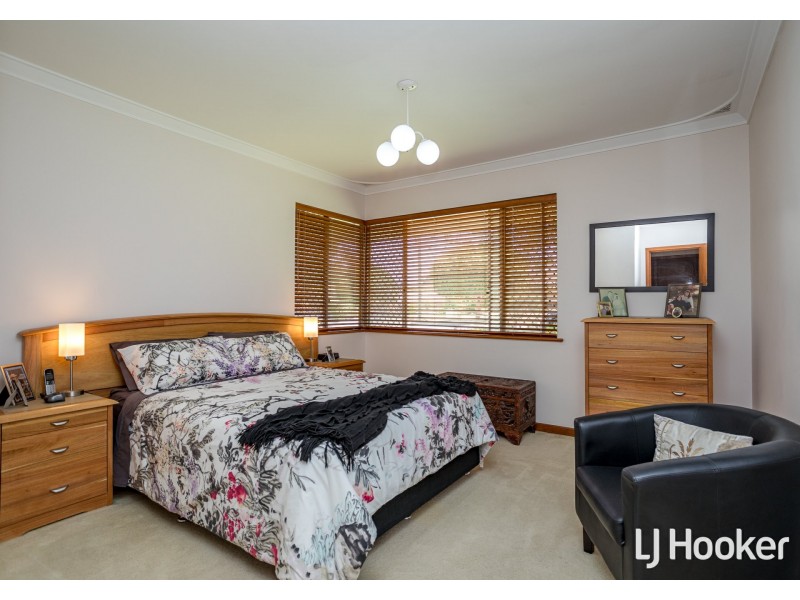 18 Sandon Road, Thornlie WA 6108