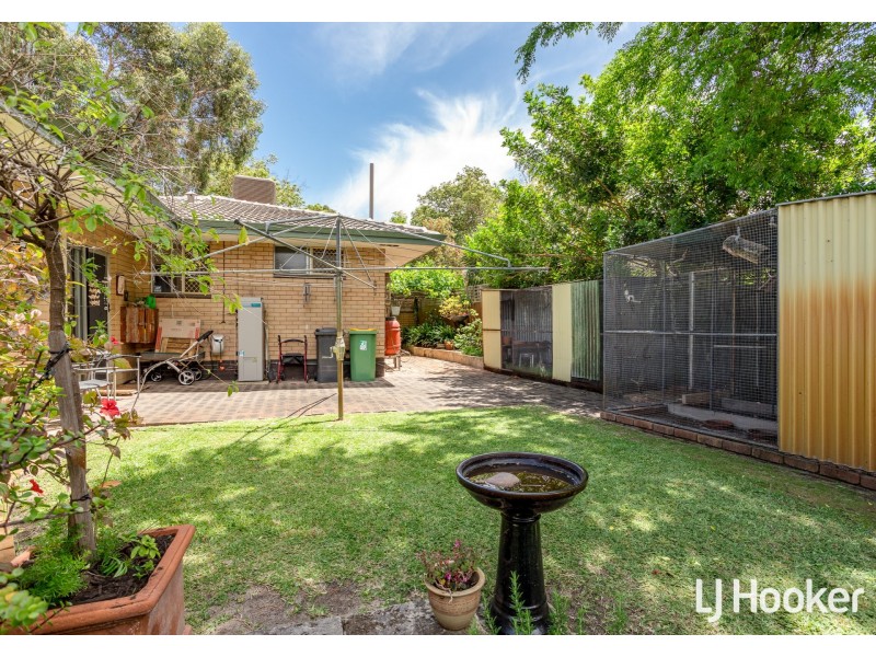 18 Sandon Road, Thornlie WA 6108
