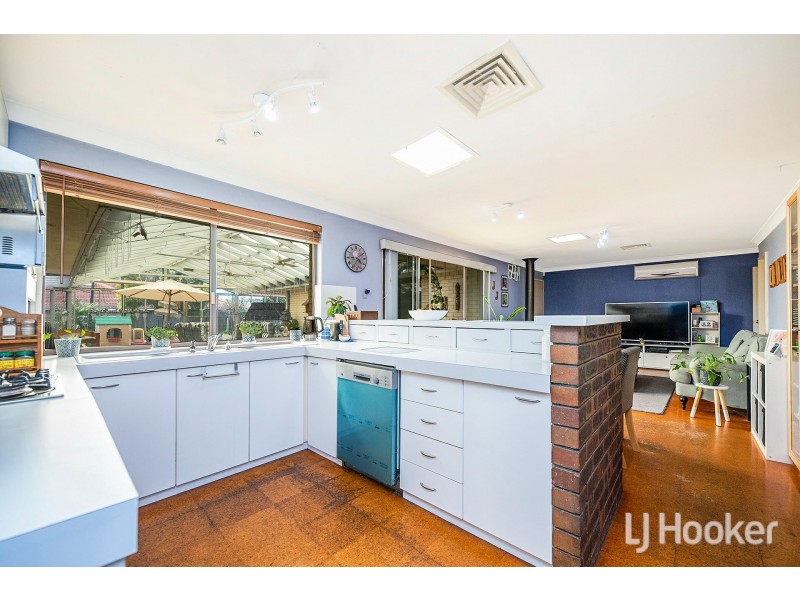 4 Driver Way, Bull Creek WA 6149