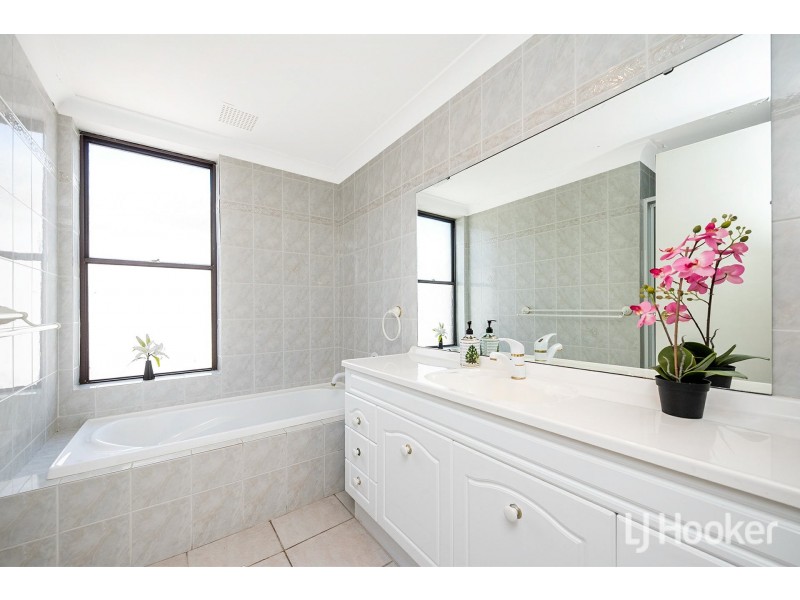 4 Driver Way, Bull Creek WA 6149