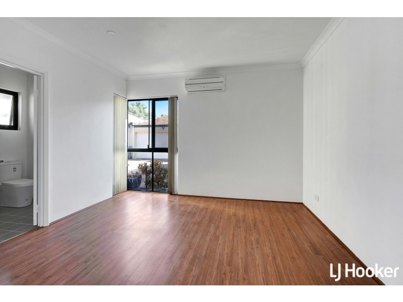 12/8 Toledo Close, Cannington WA 6107
