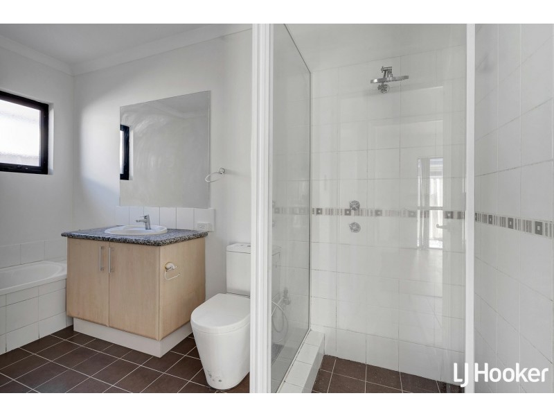 12/8 Toledo Close, Cannington WA 6107