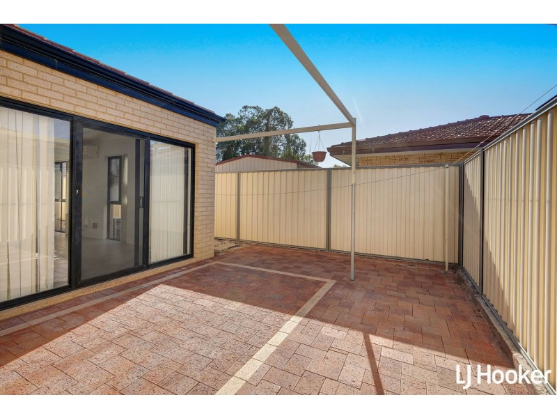 12/8 Toledo Close, Cannington WA 6107