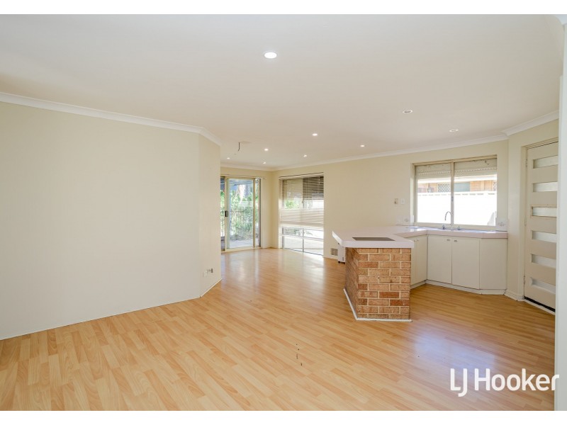 10 Winterbourne Glade, Maddington WA 6109