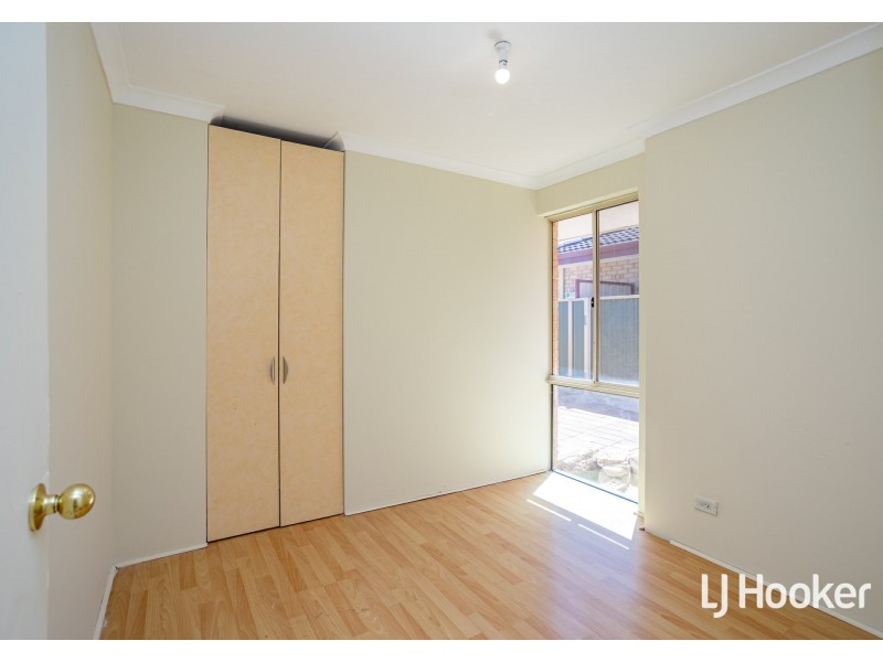 10 Winterbourne Glade, Maddington WA 6109