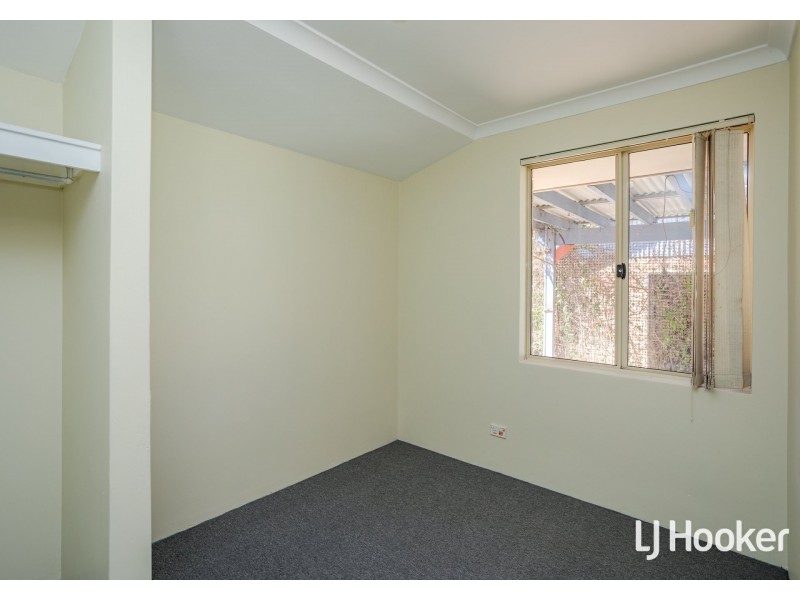 10 Winterbourne Glade, Maddington WA 6109