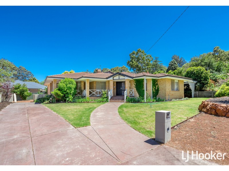 57 Hawkstone Road, Roleystone WA 6111
