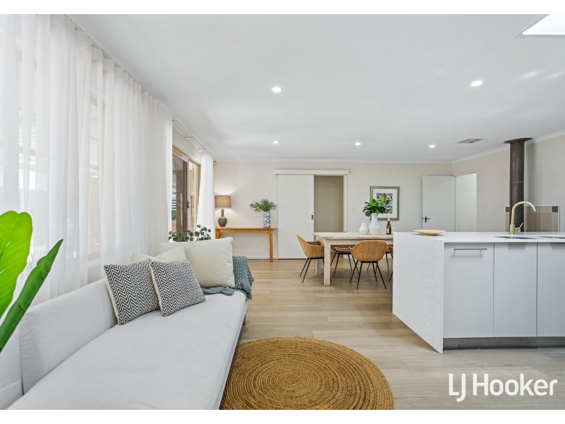 57 Hawkstone Road, Roleystone WA 6111