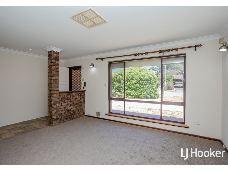 10 Urana Road, Armadale WA 6112